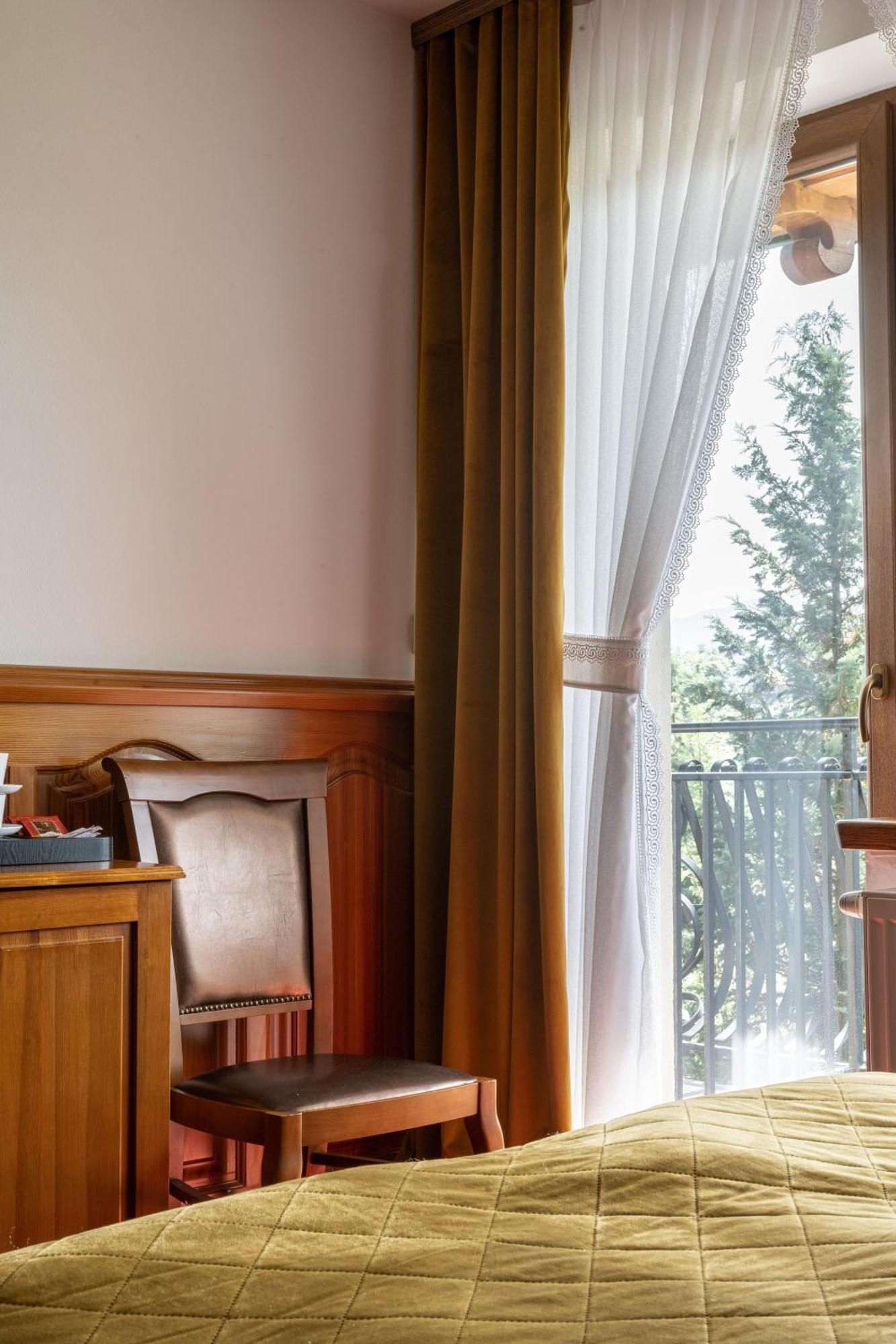 Sadelski Dwor Medical & Aparthotel Murzasichle